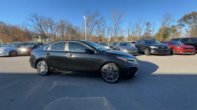 2022 kia forte gt