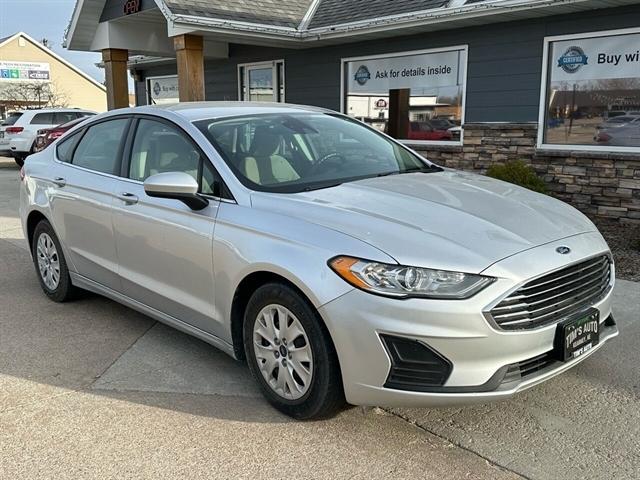 2019 ford fusion s