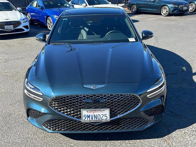 2025 genesis g70 2.5t
