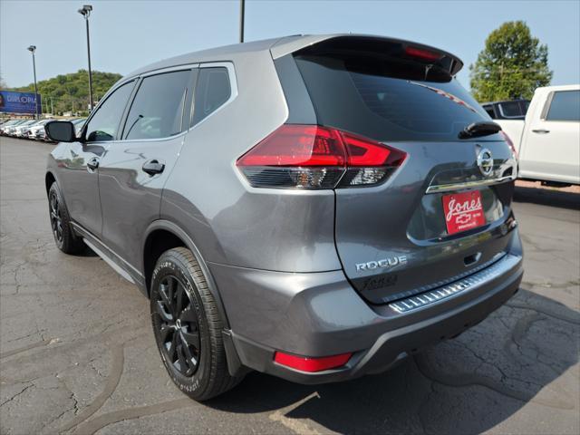 2020 nissan rogue s
