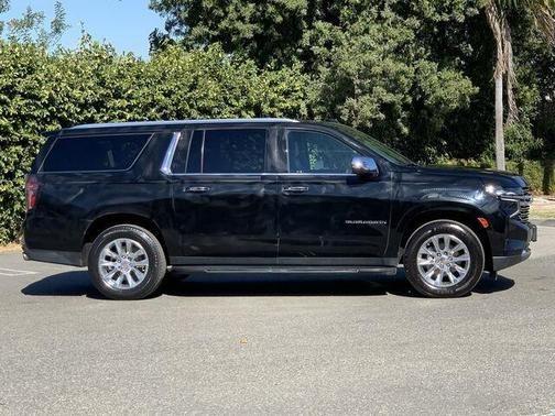 2023 chevrolet suburban