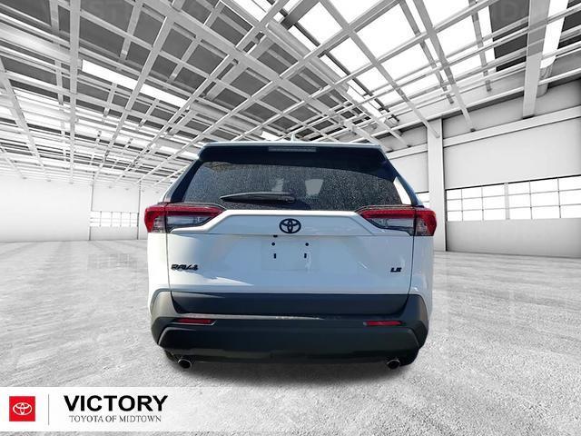 2021 toyota rav4 le