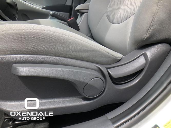 used 2012 hyundai accent gls sedan flagstaff, az 86001 for sale in east flagstaff, arizona