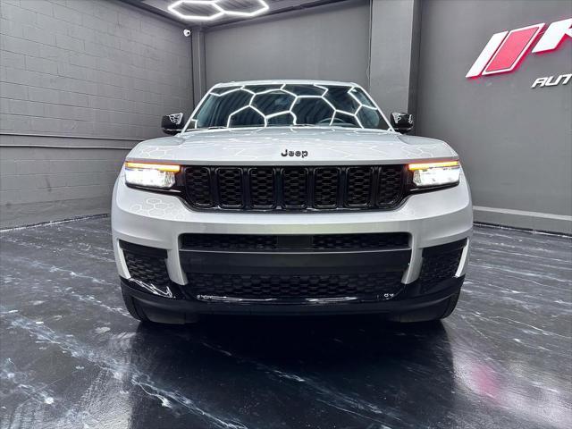 2022 jeep grand cherokee l altitude
