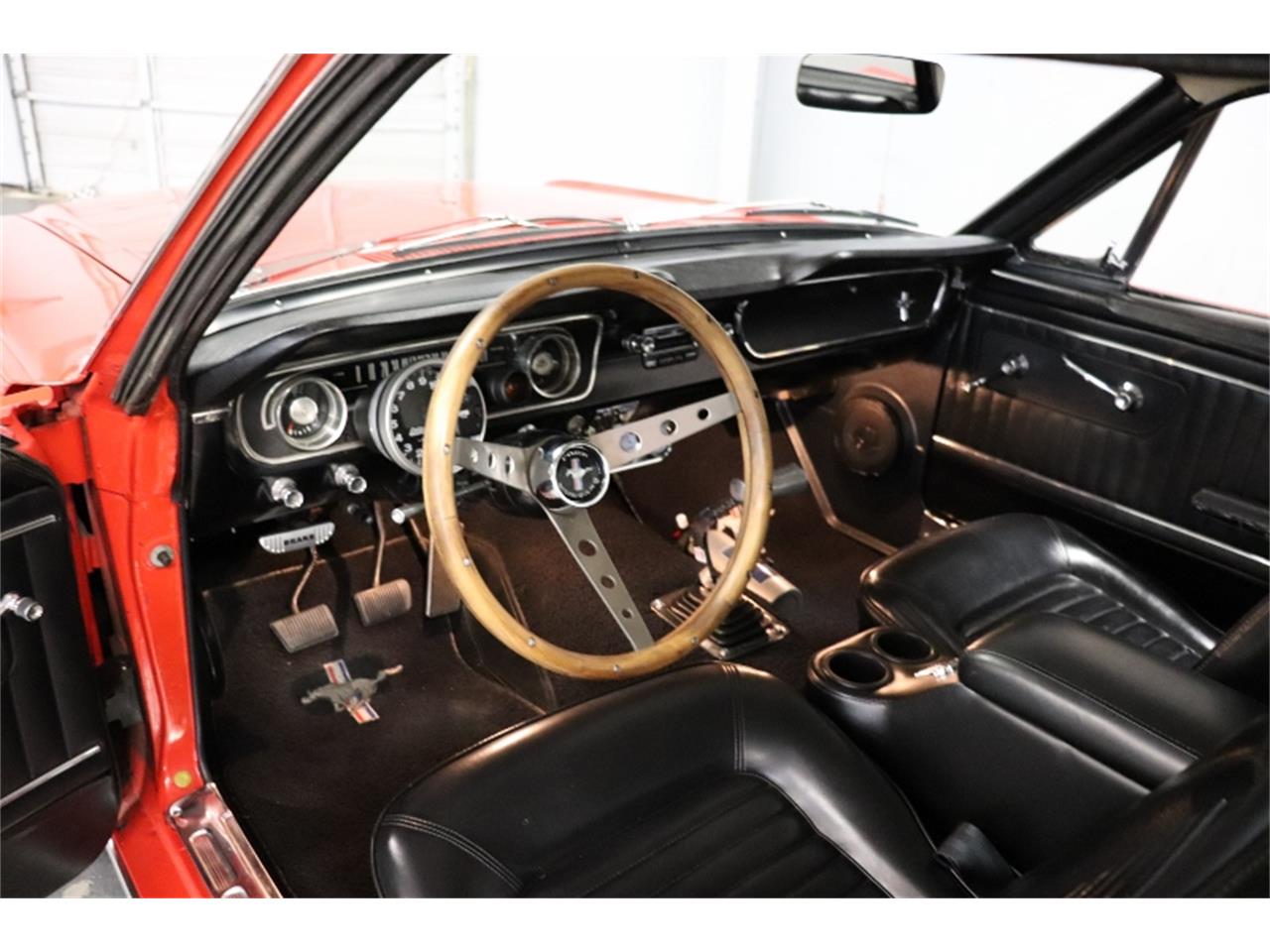 1964 ford mustang