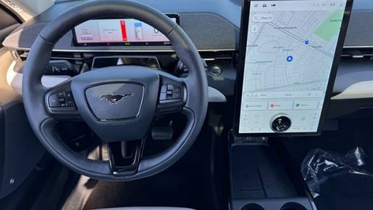 2021 ford mustang mach-e premium