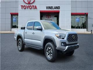 2020 Toyota Tacoma trd sport