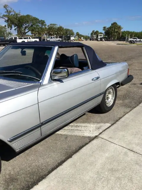 1976 mercedes 450sl convertible, low miles, must sell, no reserve