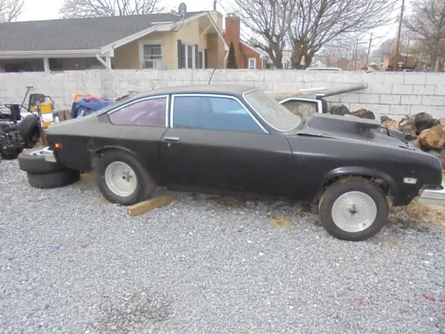 tubbed 1977 chevrolet vega, (roller) pro street project