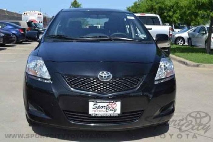 2012 toyota yaris 4dr sdn auto (se in dallas, tx