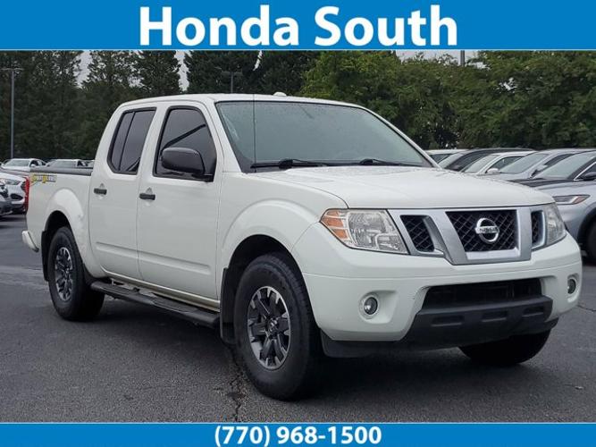 used 2017 nissan frontier desert runner