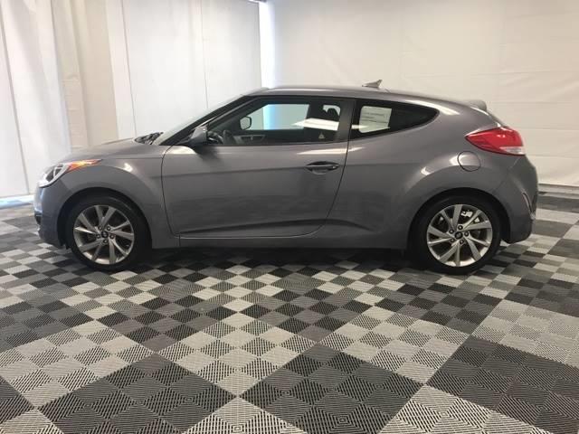 2016 hyundai veloster base 3dr coupe 6m w/black seats for sale in derby, connecticut