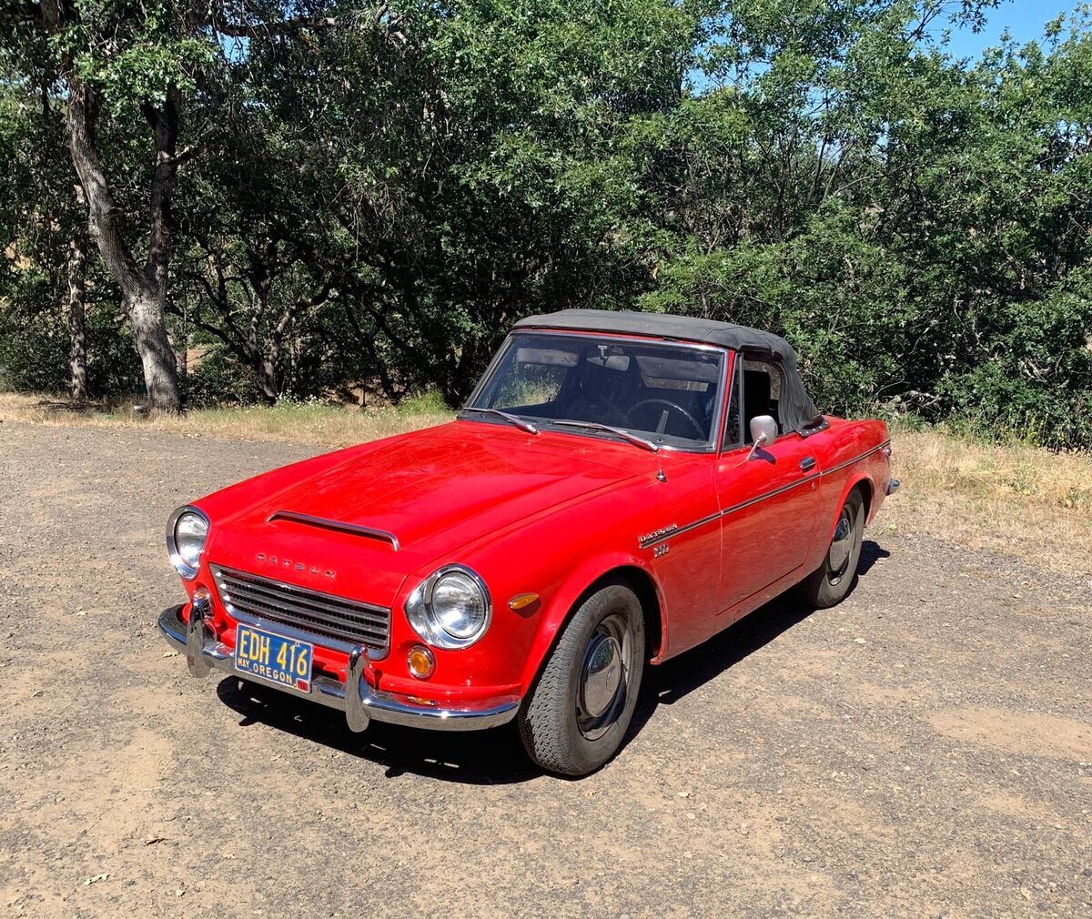 1969 datsun 1600 convertible red rwd manual fairlady