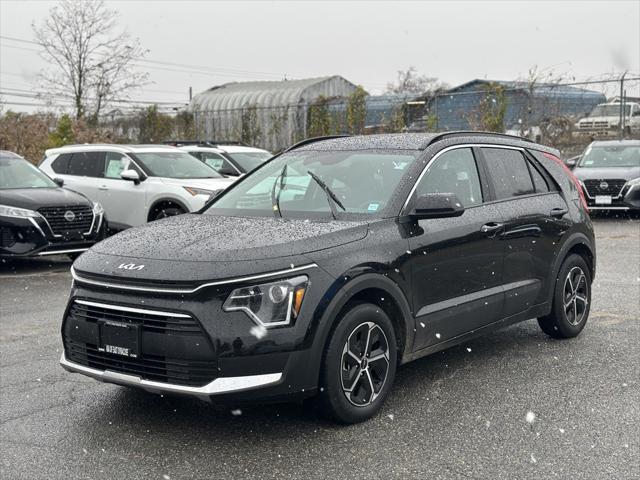 2024 kia niro lx