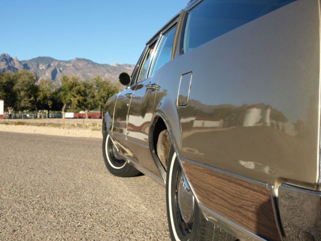 arizona car! vista cruiser wagon w/cold factory air, pw, runs/drives well