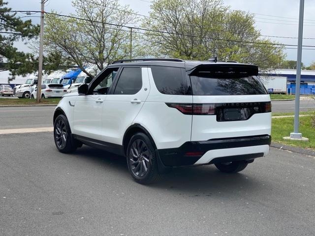 2023 land rover discovery p360 s r-dynamic