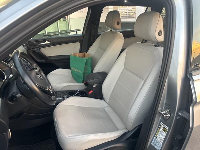 2021 volkswagen tiguan 2.0t se r-line black