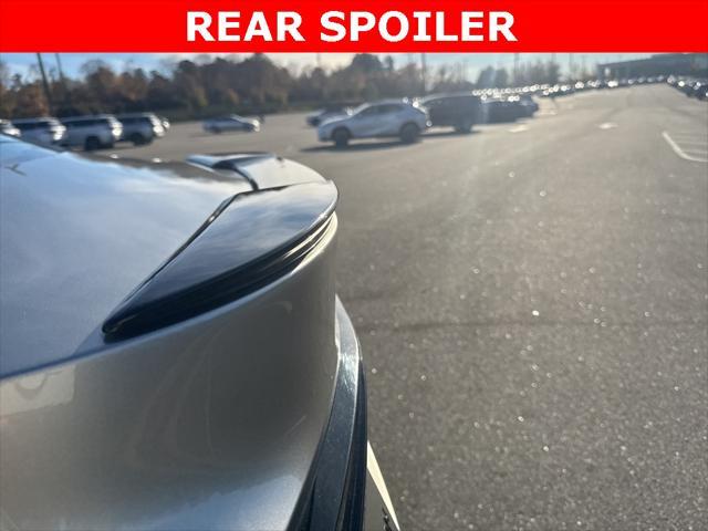 2021 lexus is 350 base