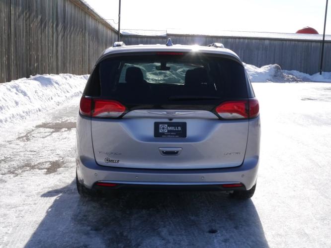 used 2019 chrysler pacifica limited baxter, mn 56425 for sale in baxter, minnesota