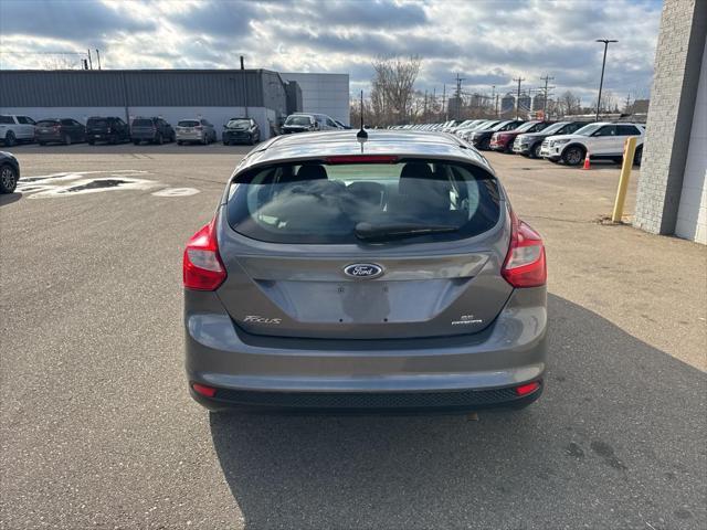 2013 ford focus se