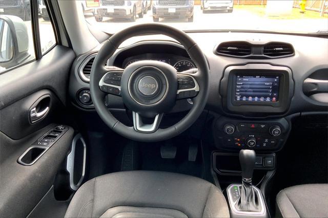 2020 jeep renegade latitude