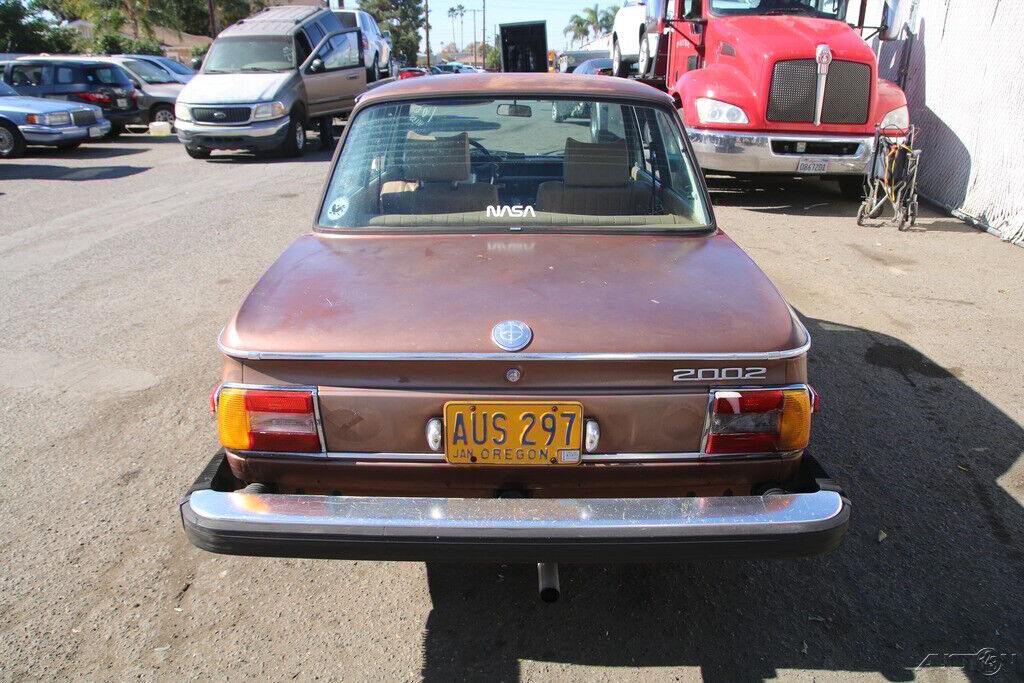 (bcc) 1976 bmw 2002 4 cylinder manual no reserve