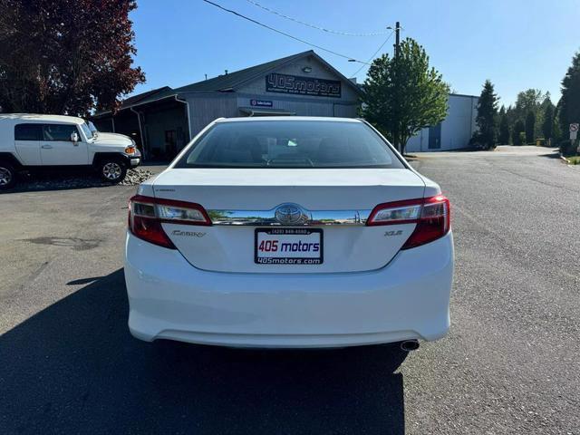 2012 toyota camry xle