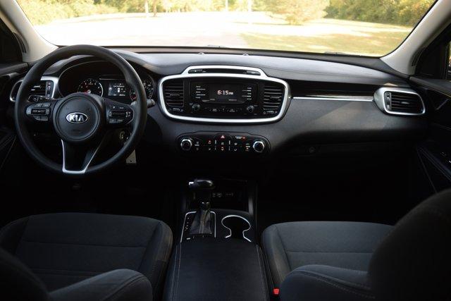 2017 kia sorento lx