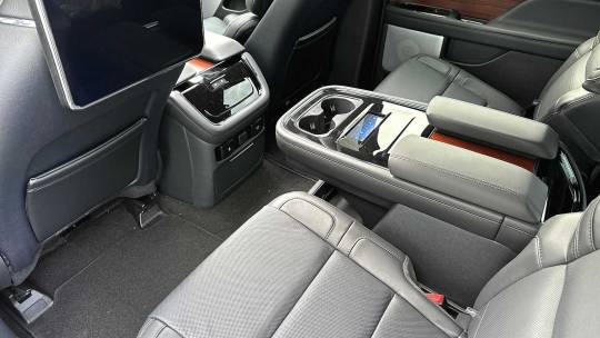 2023 Lincoln Navigator