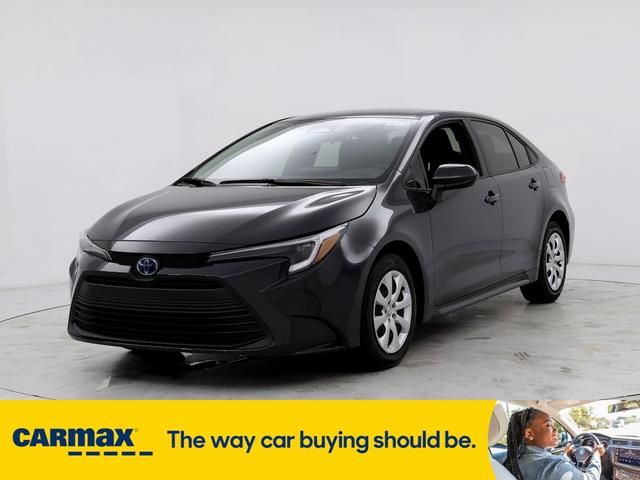 2023 toyota corolla hybrid le