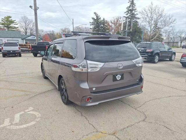 2015 toyota sienna l