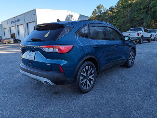 2020 ford escape se