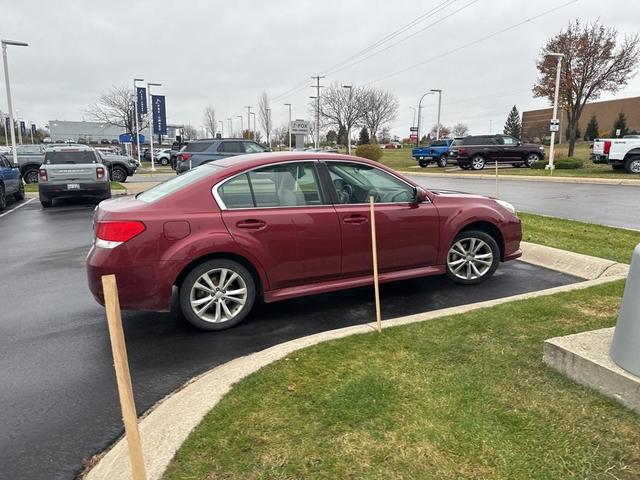 2013 subaru legacy 2.5i premium