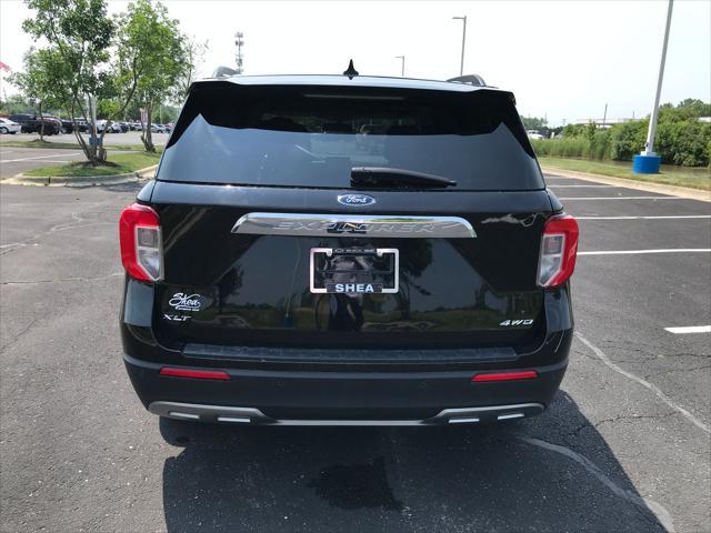 2022 ford explorer xlt