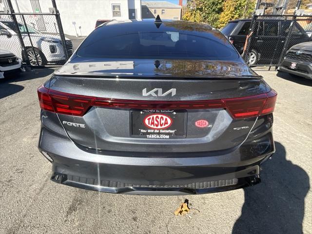 2022 kia forte gt-line