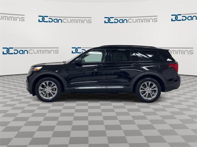 2021 ford explorer xlt
