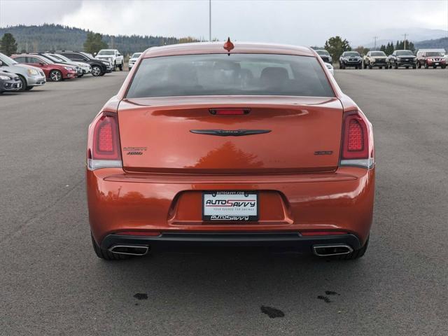 2021 chrysler 300 touring