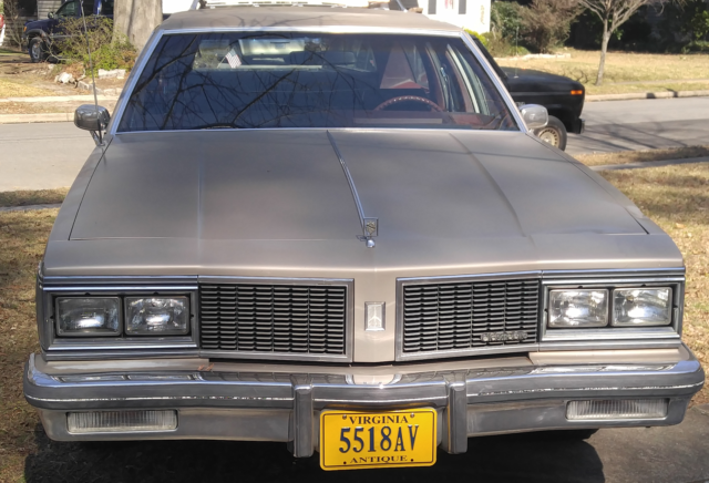 1984 oldsmobile custom cruiser base wagon 4-door 5.0l