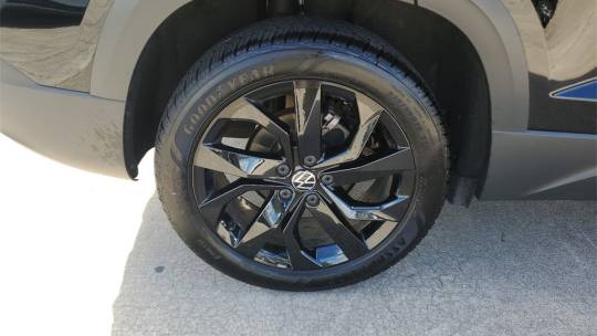 2024 Volkswagen Taos