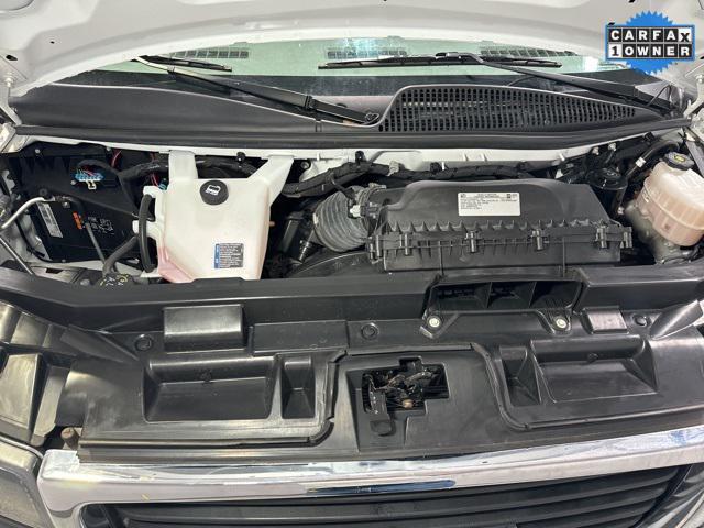 2022 gmc savana 2500 work van