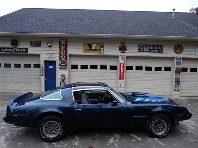 1979 pontiac trans am.....455 engine......4 speed manual transmission