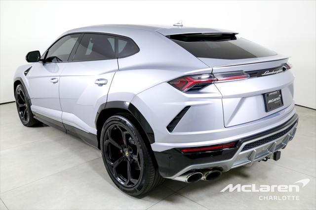 2019 lamborghini urus suv