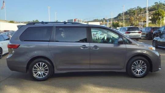 2020 Toyota Sienna