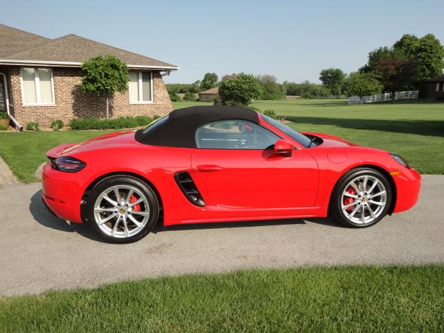 2023 porsche 718 boxster s