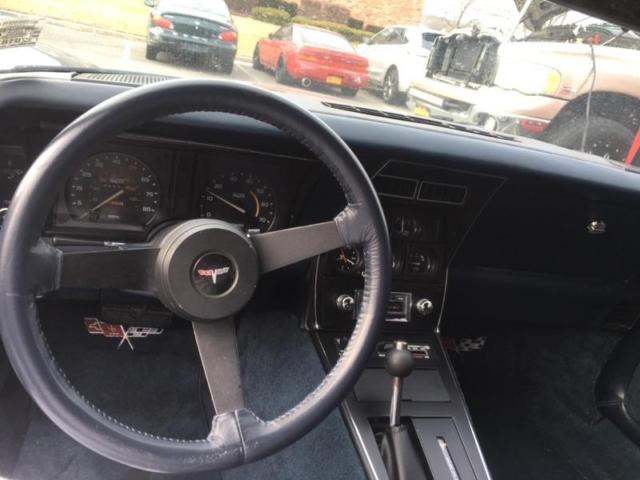 1981 chevrolet corvette stingrey low miles! like new!