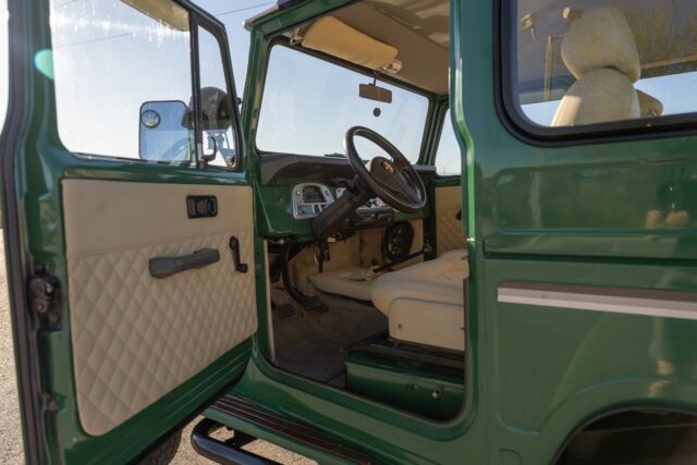1990 toyota bandeirante 4 spd 4x4 mercedes drivetrain and interior!