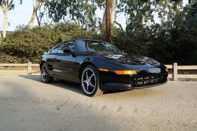 beautifully kept toyota mr2