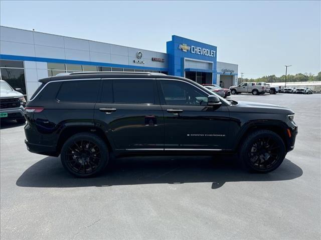 2023 jeep grand cherokee l summit
