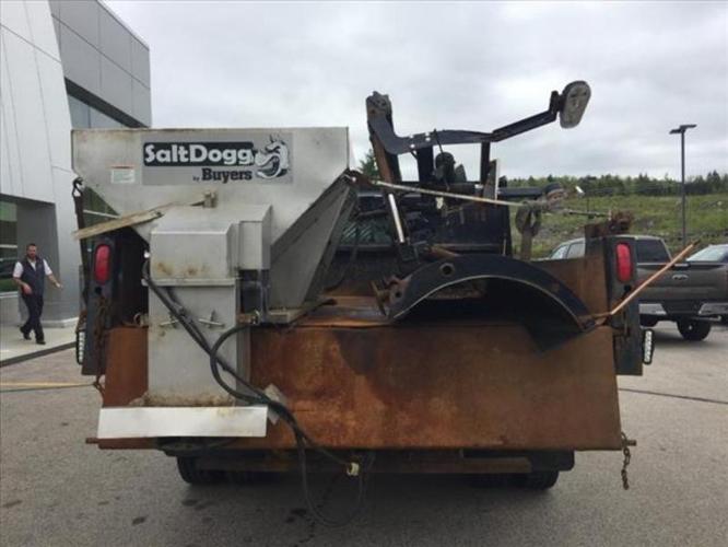 2009 ford f-350 super duty xl 4x4 xl 2dr regular cab 165 in. wb drw chassis for sale in deering, new hampshire