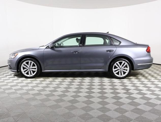 2019 volkswagen passat 2.0t wolfsburg